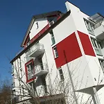 Boardinghouse Sunny